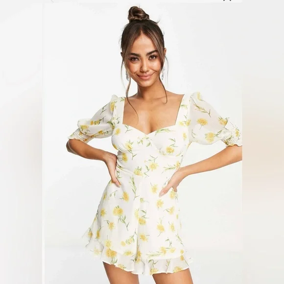 ASOS Miss Selfridge Floral Summer Spring Vacation Romper Size 4 ๐๐ค - Picture 1 of 10